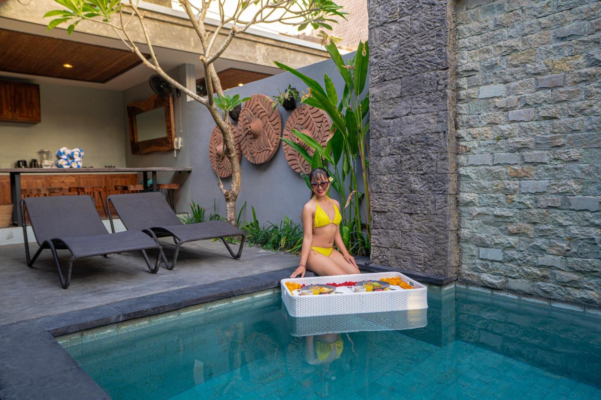 Kusuma Living And Villa Seminyak Exterior photo
