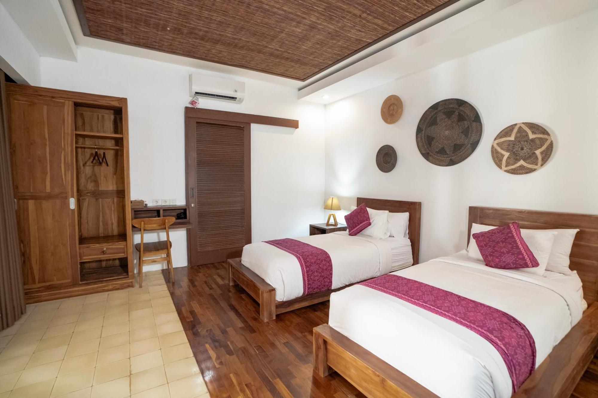 Kusuma Living And Villa Seminyak Exterior photo