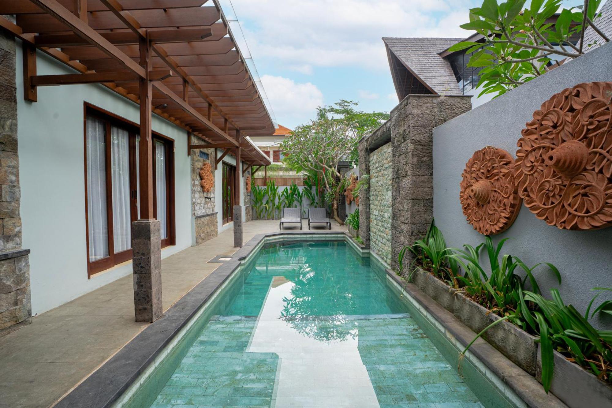 Kusuma Living And Villa Seminyak Exterior photo
