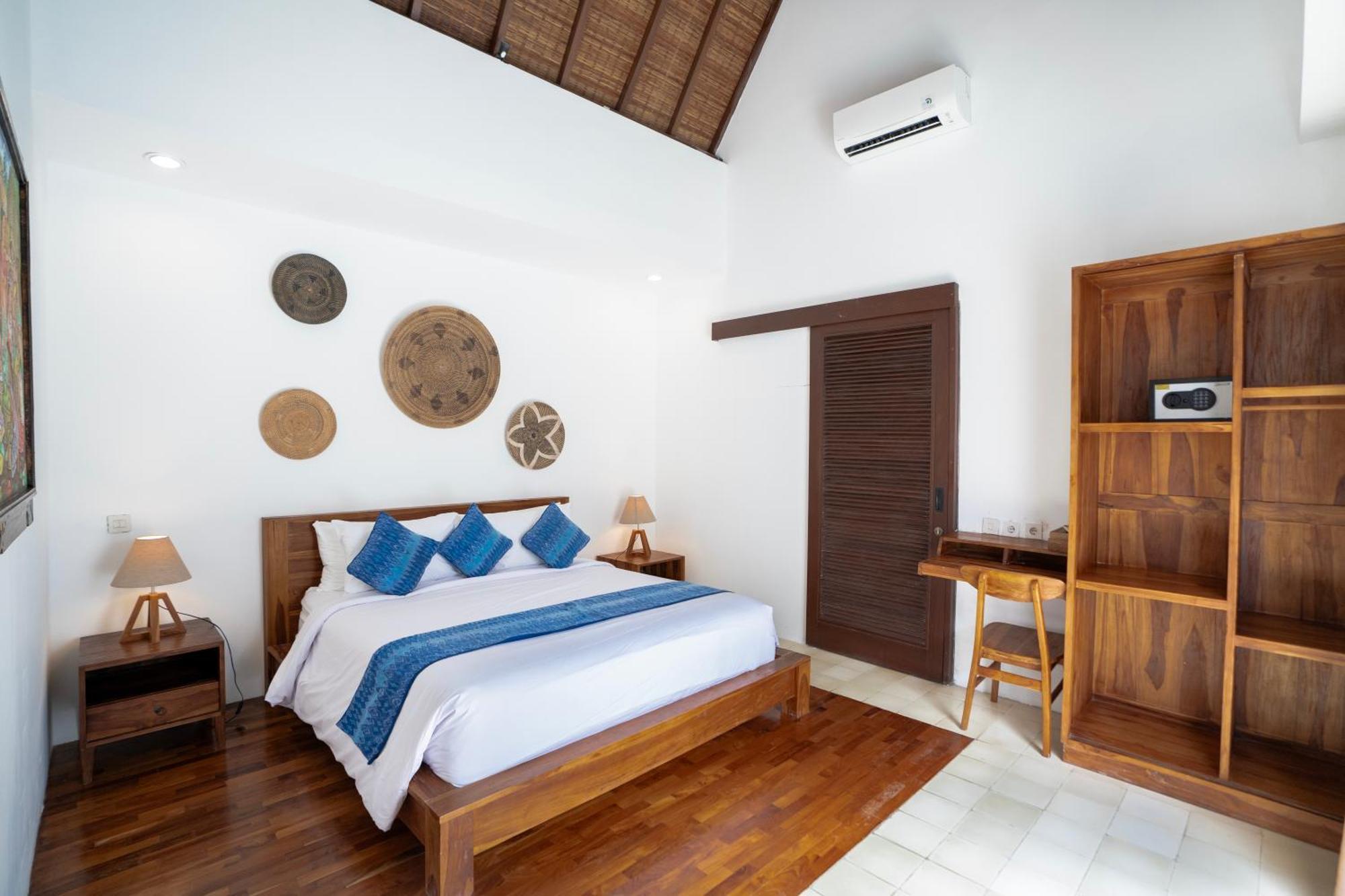 Kusuma Living And Villa Seminyak Exterior photo