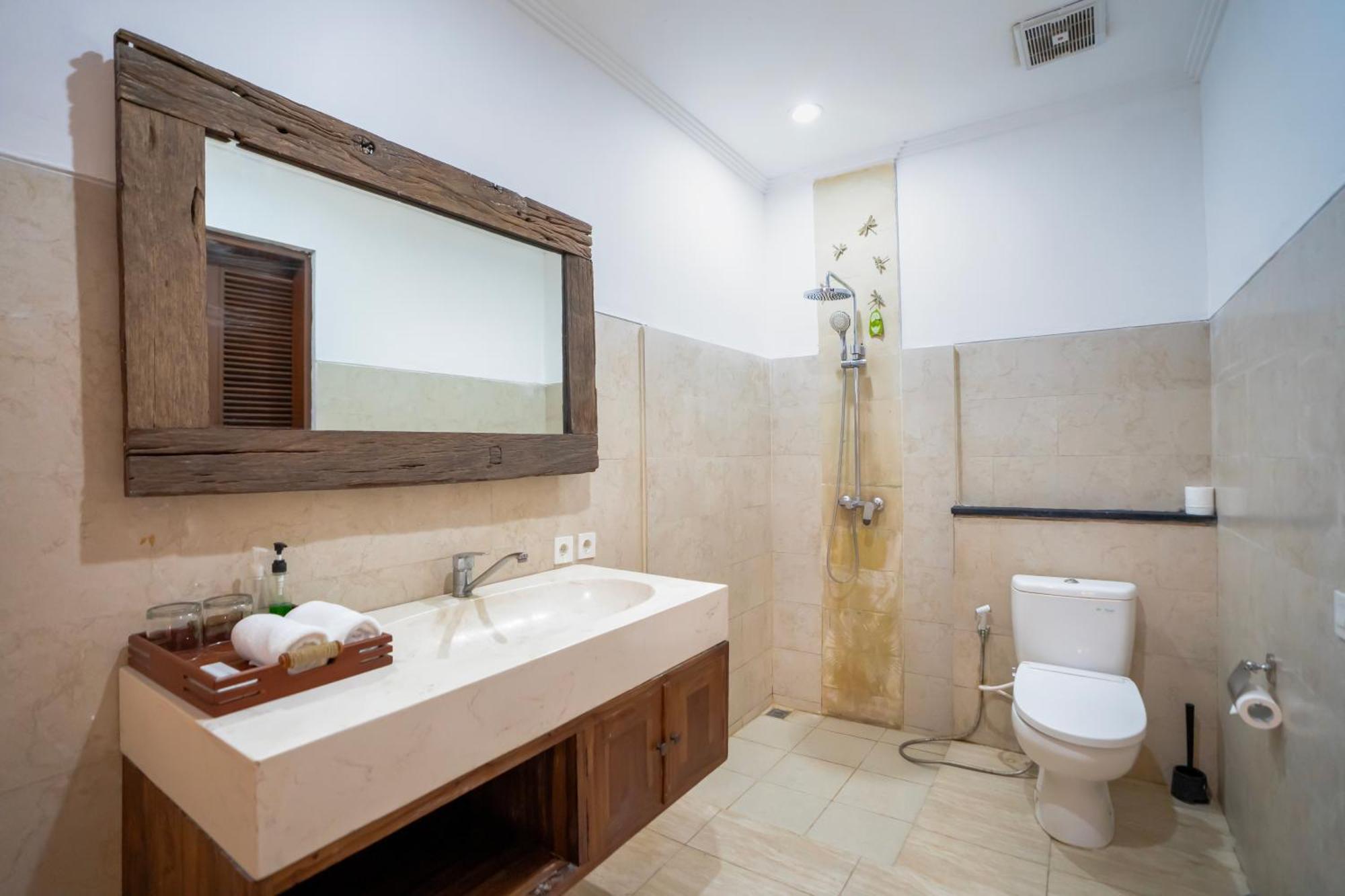 Kusuma Living And Villa Seminyak Exterior photo
